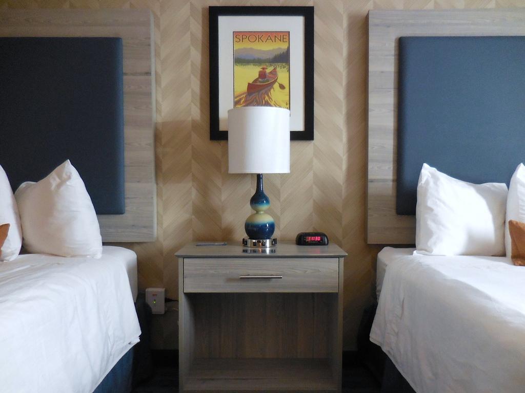 Silverstone Inn & Suites ספוקיין ואלי מראה חיצוני תמונה